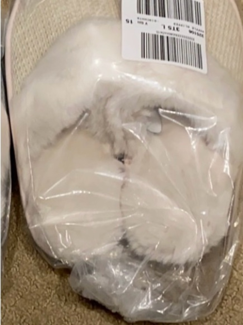 Victoria's Secret Waffle Cream Fuzzy Slide Slippers